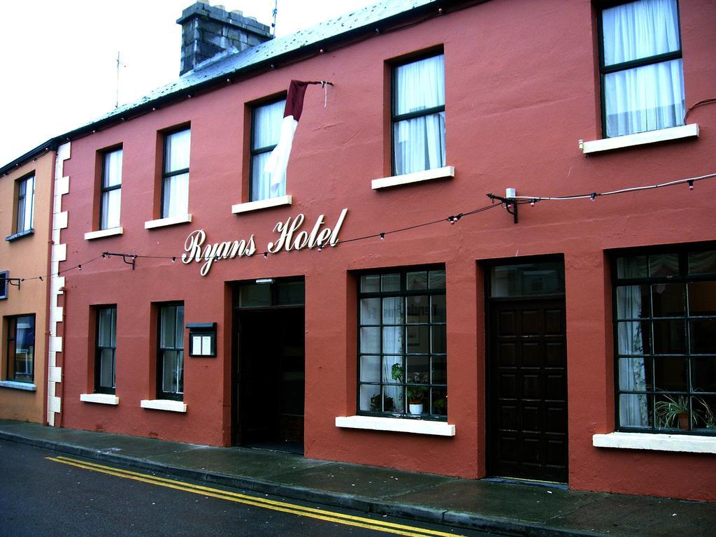 Ryan'S Hotel Cong Exterior photo
